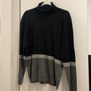 Calvin Klein Turtleneck (Size XL)